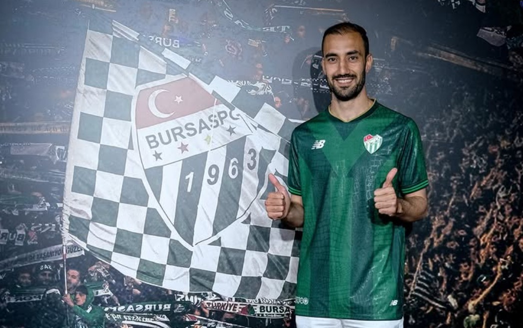 Alperen Babacan’dan, Bursaspor mesajı: "Çok şanslıyım"
