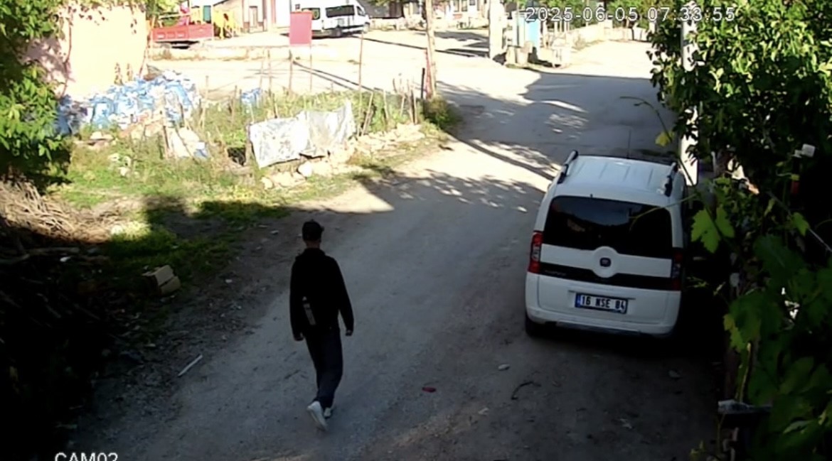 14 yaşındaki çocuğun kaybolmadan önceki görüntüleri ortaya çıktı

