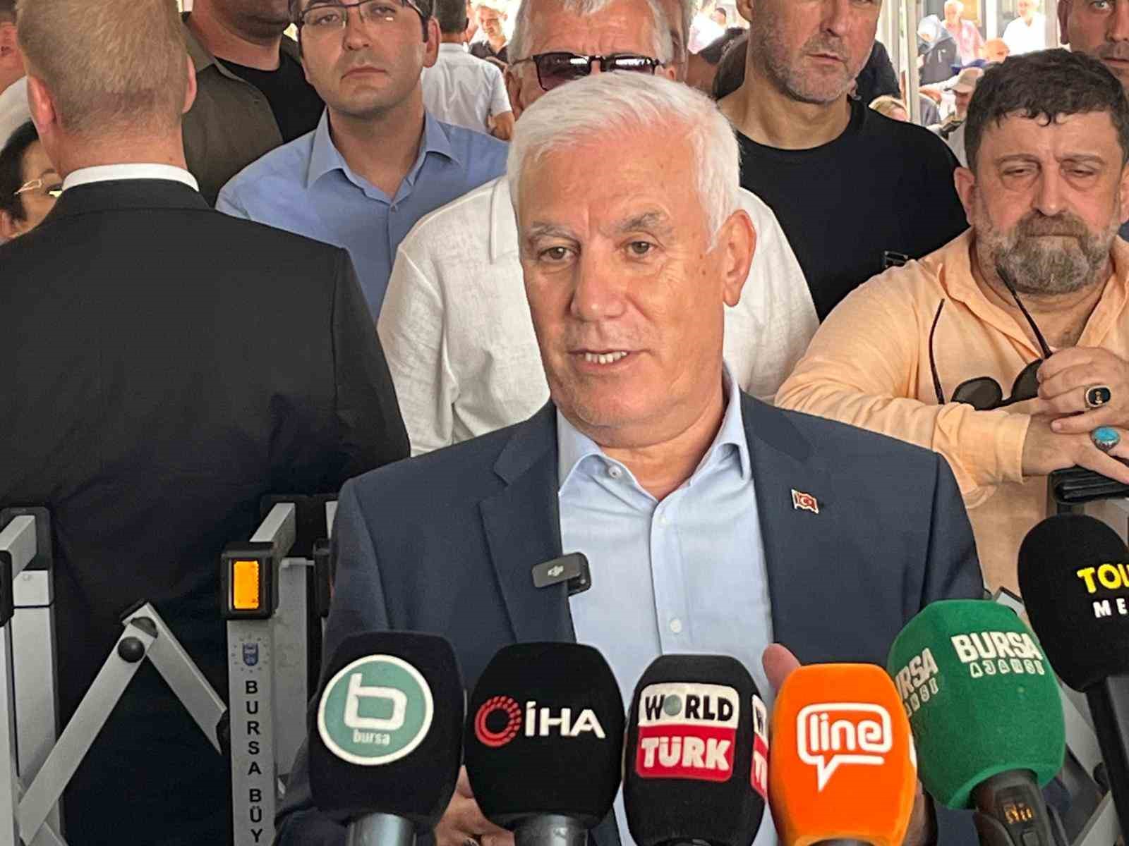 "Başkan Bozbey istifa iddialarını açıklık getirdi
