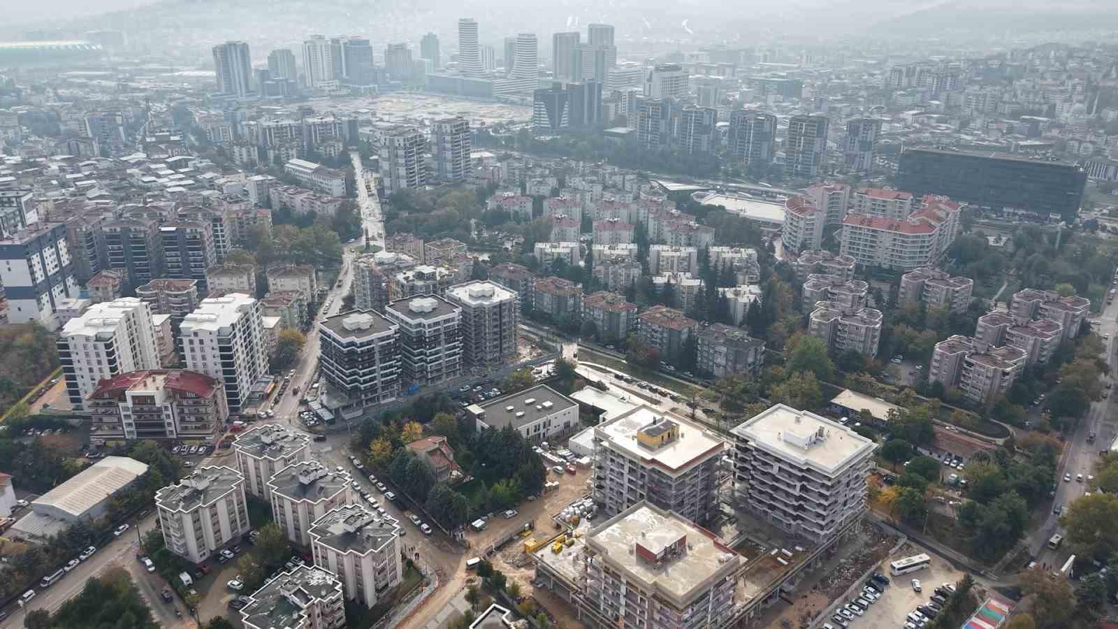 Faizler yükselince, yatırımcı altın ve dövize kaçtı