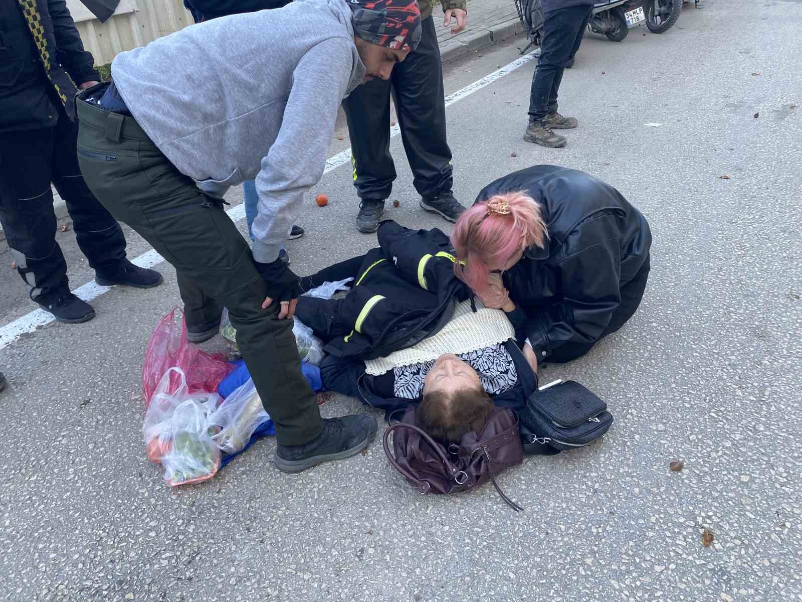 Motosikletin çarptığı kadın yaralandı