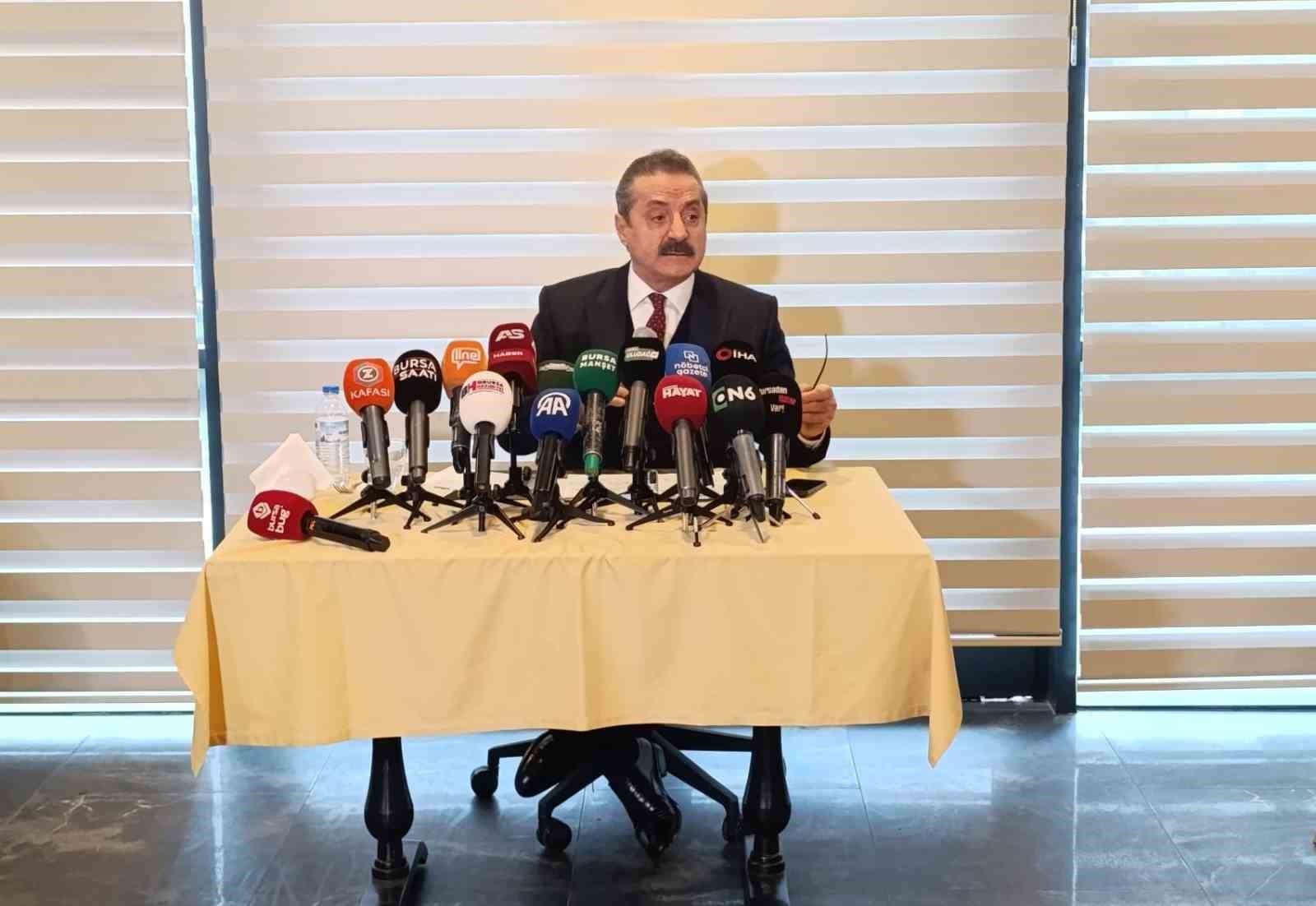 Faruk Çelik: "Bu başarı şehrin birlik olmasıyla geldi"
