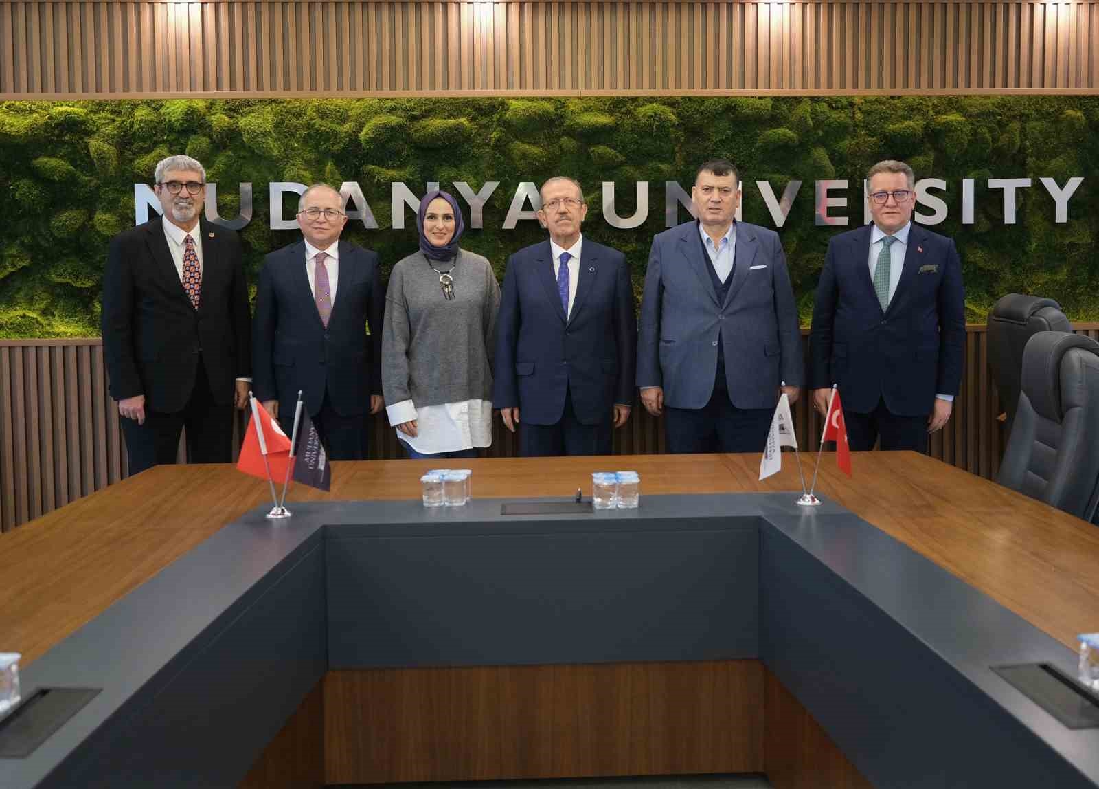 Dr. Özkul’dan Mudanya Üniversitesi’nde ‘hayat’ dersi
