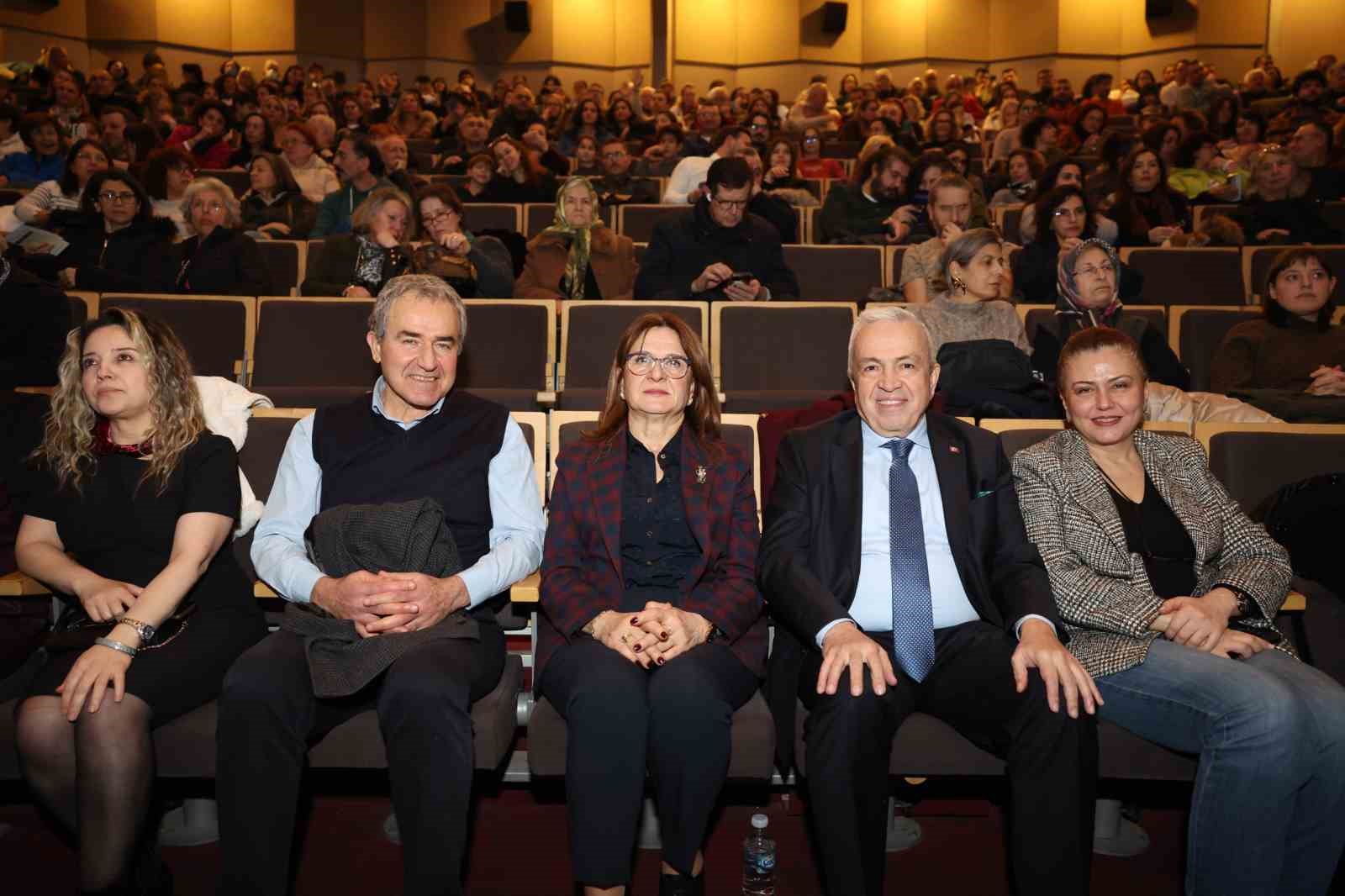 Nâzım Hikmet 124. yaşında Nilüfer’de konserle anıldı
