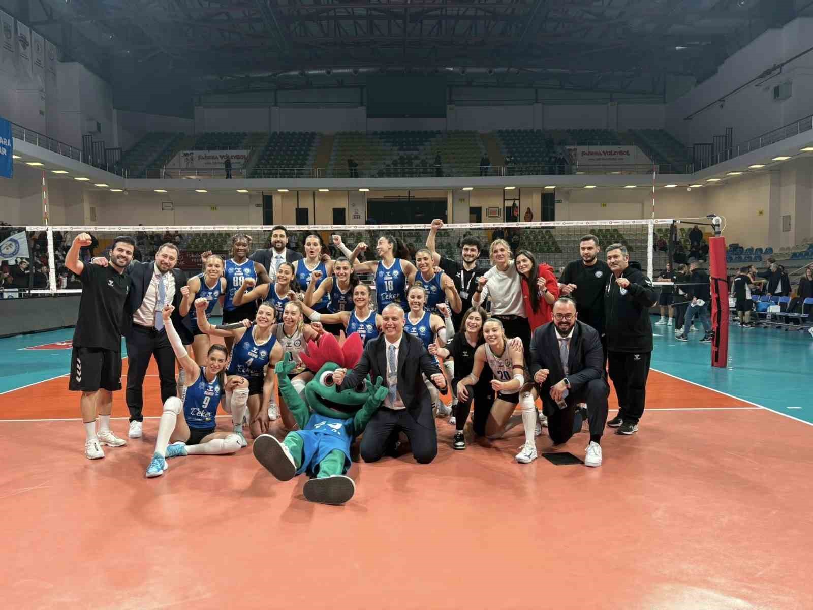 Nilüfer Belediyespor Eker evinde Beşiktaş’ı 3-1 geçti
