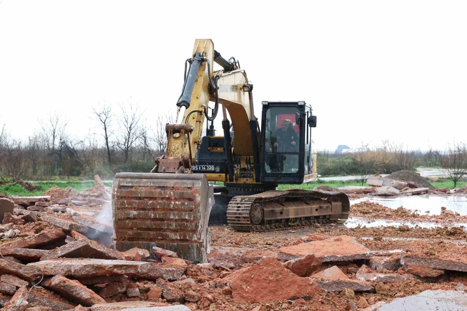 Osmangazi’de tarım arazilerini tahrip edenlere anında müdahale
