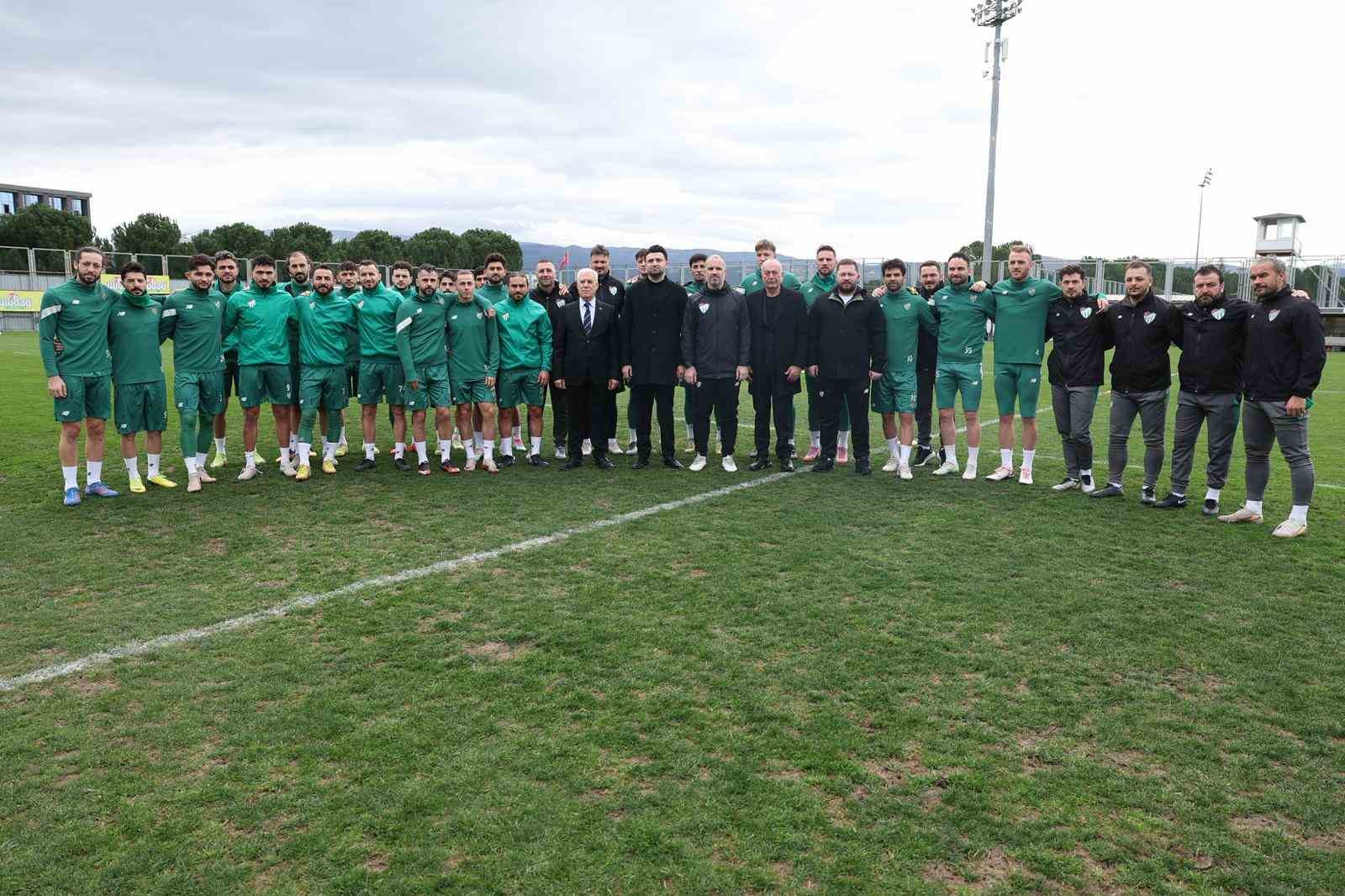 Bursa Büyükşehir Belediyesi’nden Bursaspor’a güçlü destek
