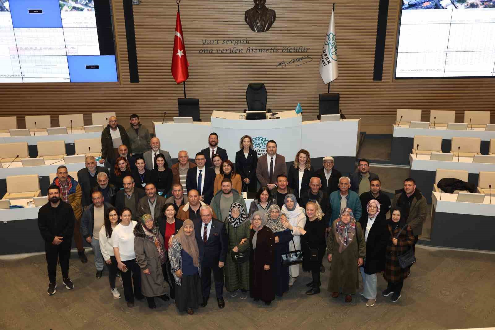 Kentsel dönüşümde örnek model Barış Mahallesi sakinlerine anlatıldı
