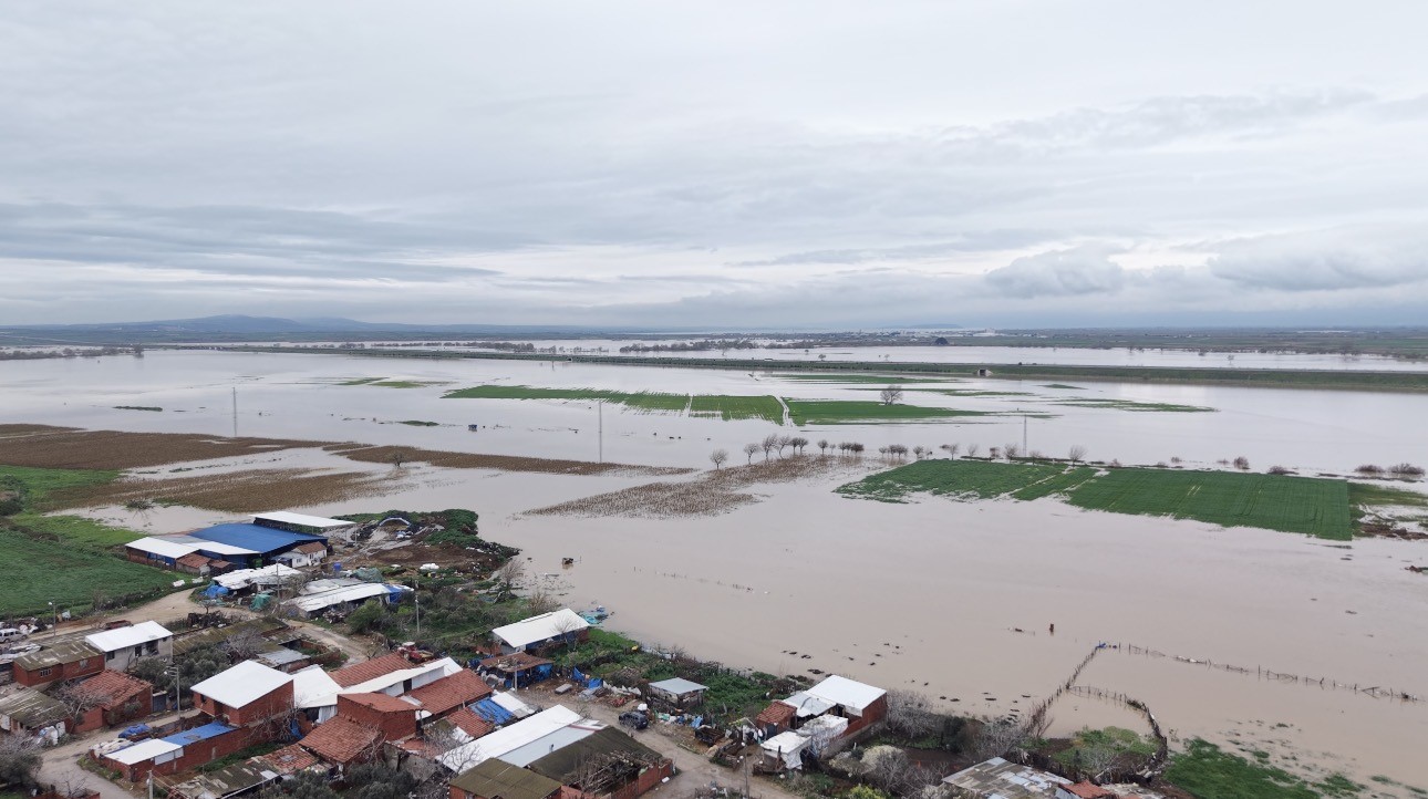 Bursa’da tarım arazileri sular altında kaldı
