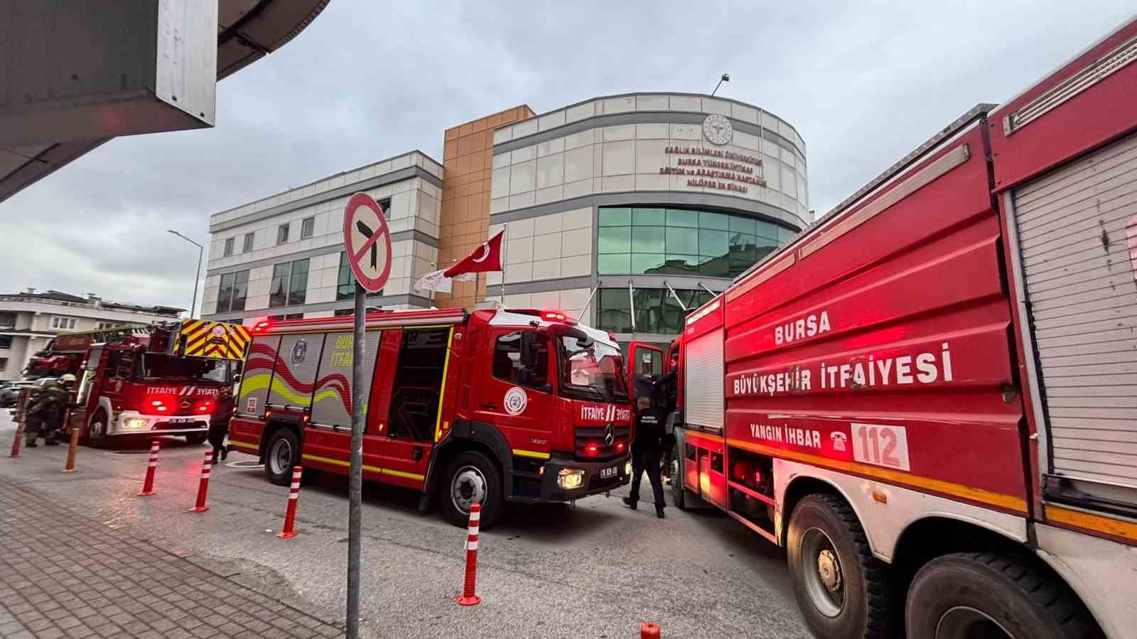 Bursa’da hastanede yangın paniği
